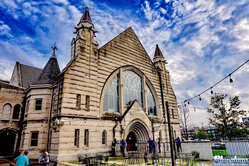 The Bluestone photo 1