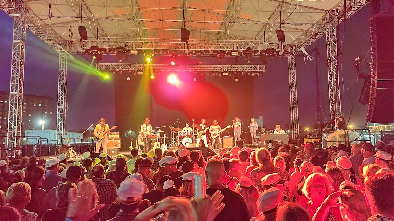 Stone Pony Summer Stage photo 2