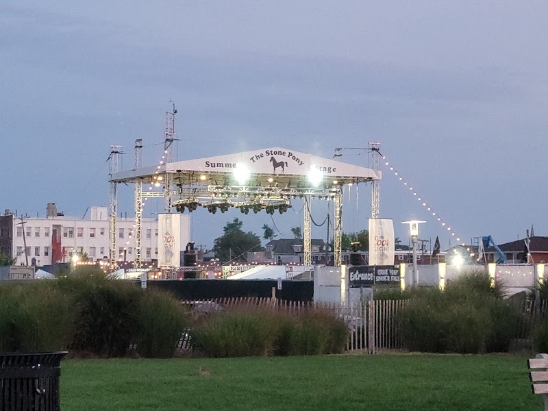 Stone Pony Summer Stage photo 4