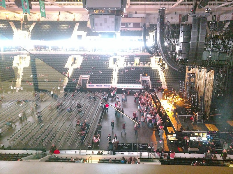 Ralph Engelstad Arena photo 6