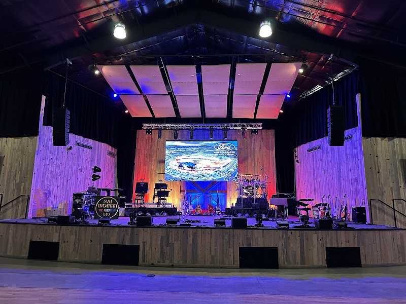 Phil Long Music Hall at Bourbon Brothers photo 2
