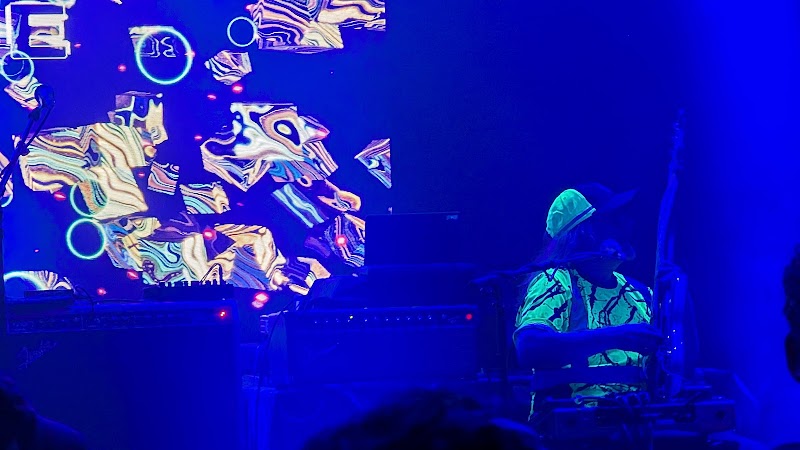 Electric City photo 6