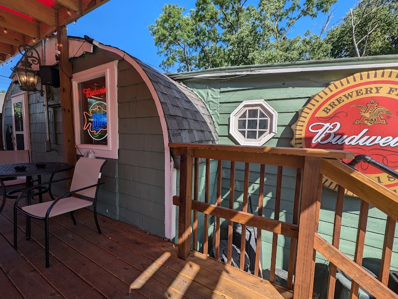 Friendly Valley Tavern photo 1