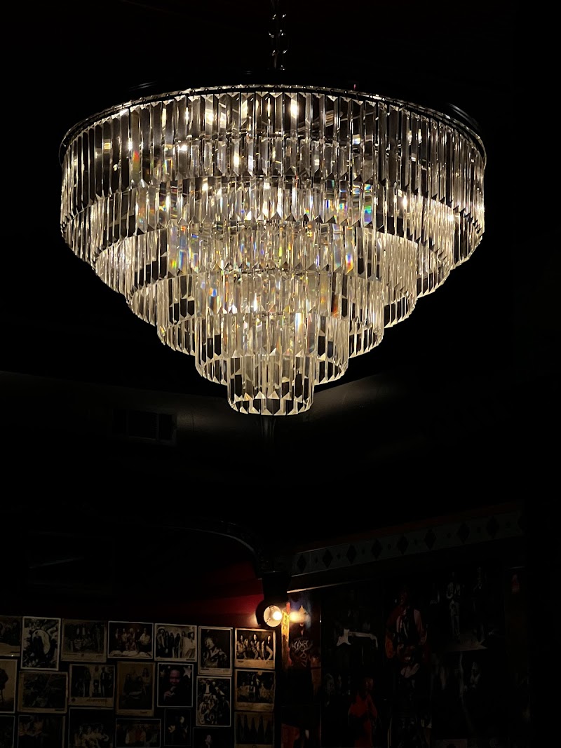 Grant's Lounge photo 4