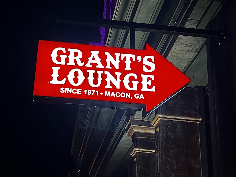 Grant's Lounge photo 6