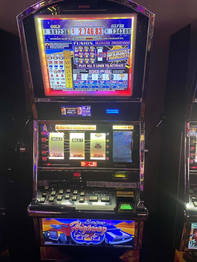 Hollywood Casino at the Meadows photo 4
