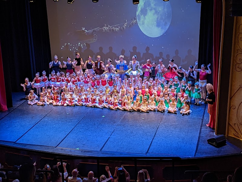 Lyric Theatre photo 2
