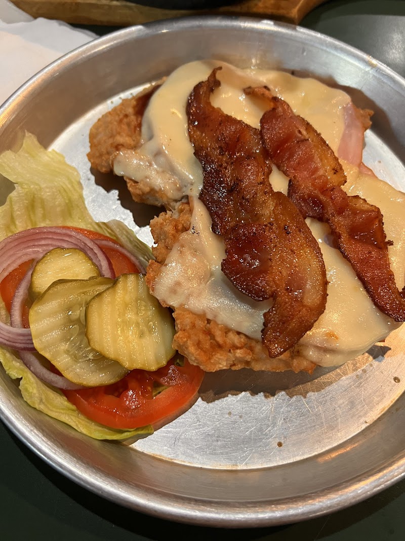 Wild Hogs Saloon & Eatery photo 3