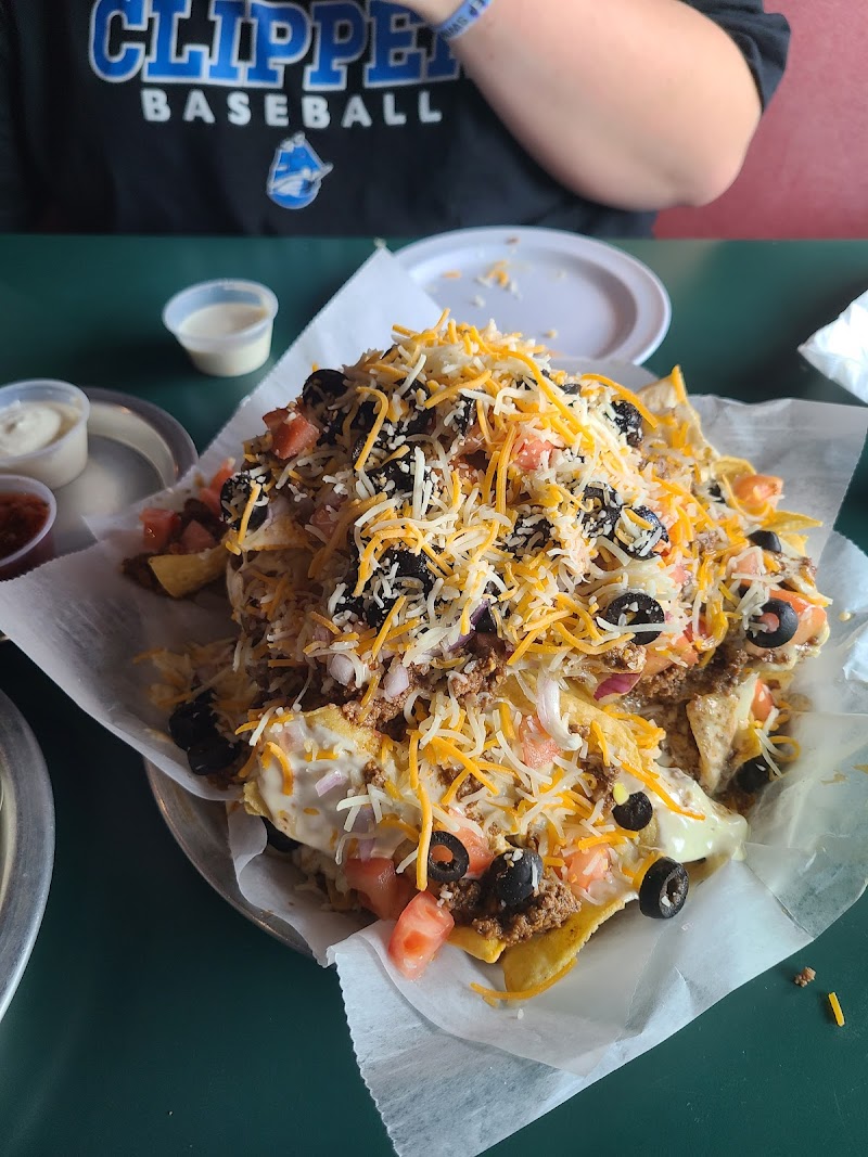 Wild Hogs Saloon & Eatery photo 6