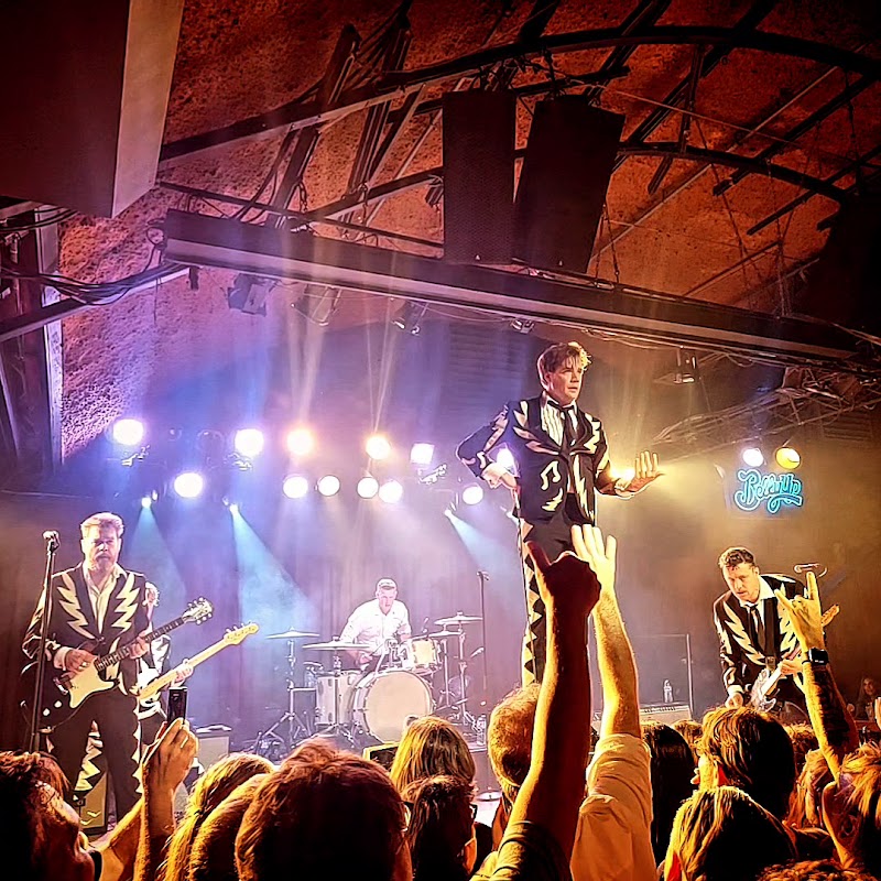 Belly Up Tavern photo 2