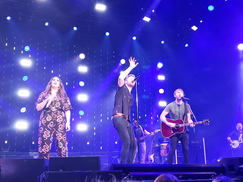 Ameris Bank Amphitheatre photo 4