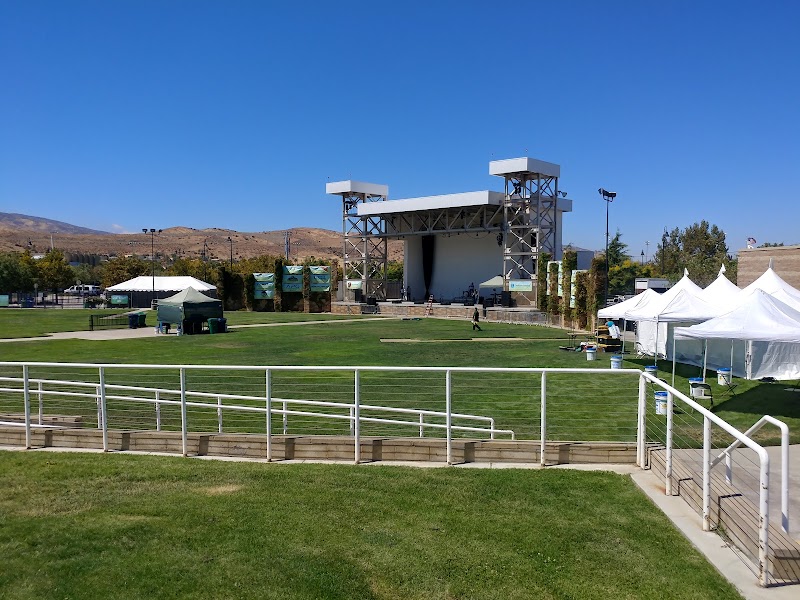 The Palmdale Amphitheater photo 10