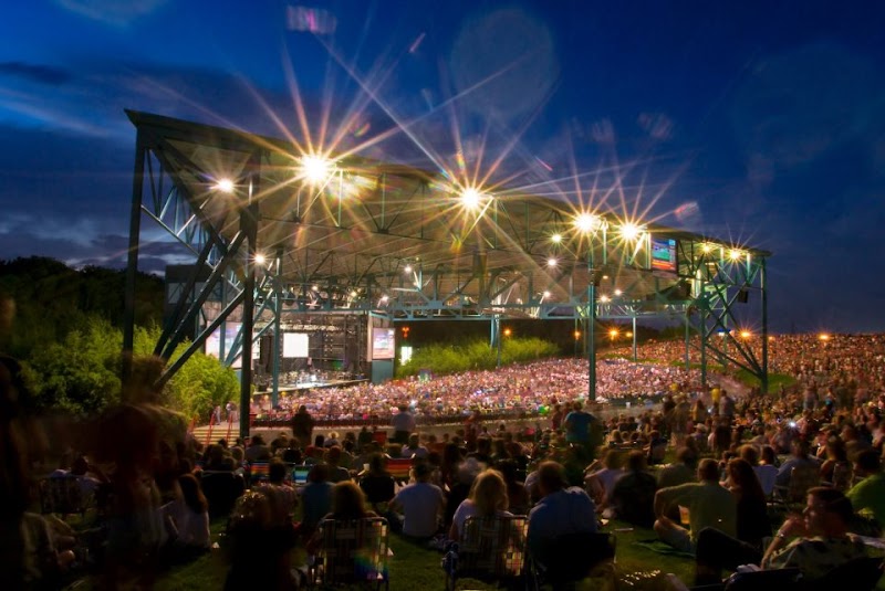 Veterans United Home Loans Amphitheater at Virginia Beach photo 1
