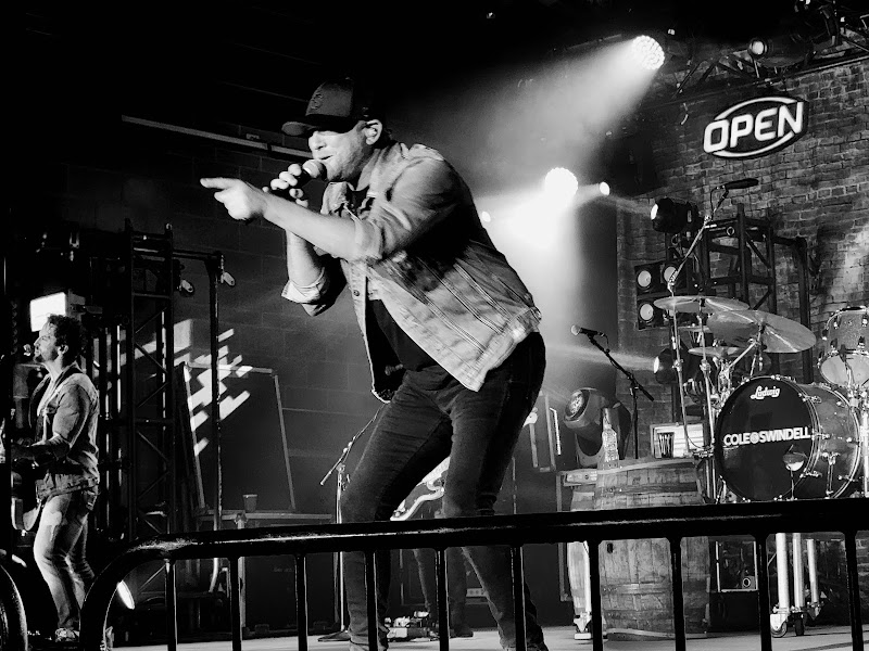 The Amp at Log Still photo 6