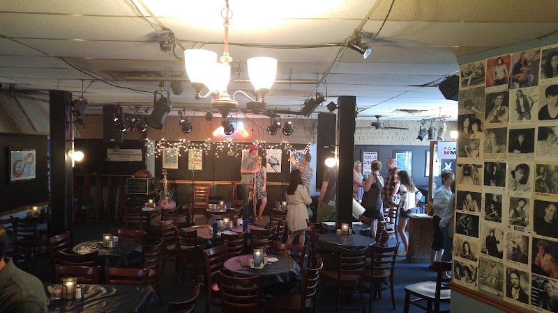 The Bluebird Cafe photo 3