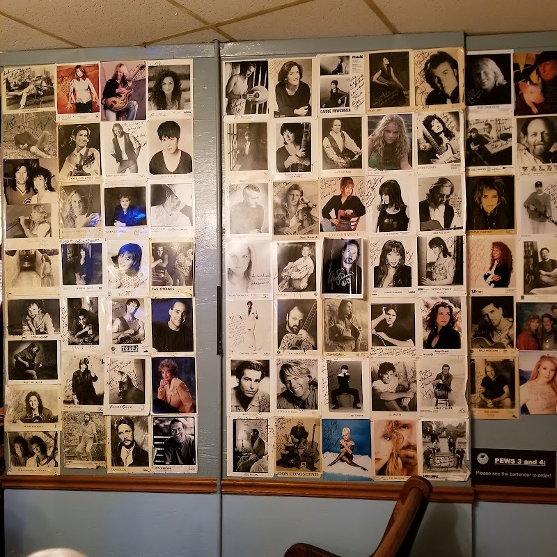 The Bluebird Cafe photo 8