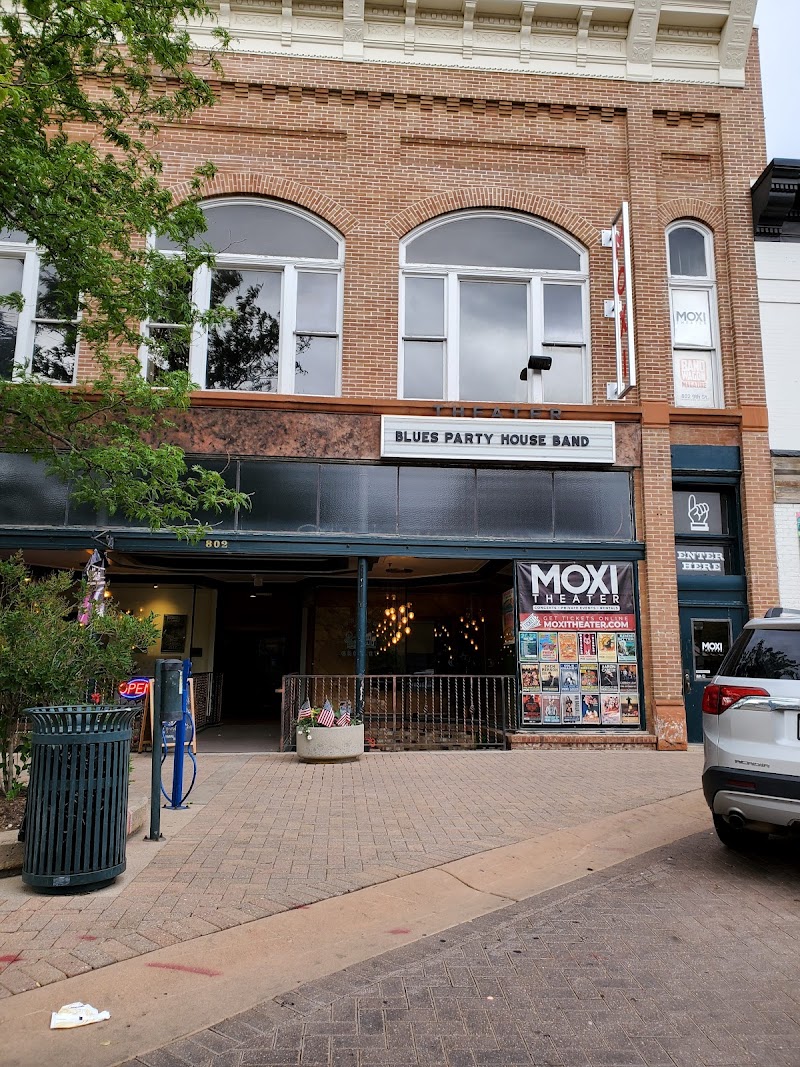 Moxi Theater photo 4