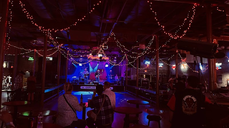 Coupland Dancehall photo 3