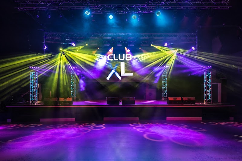 XL Live photo 2