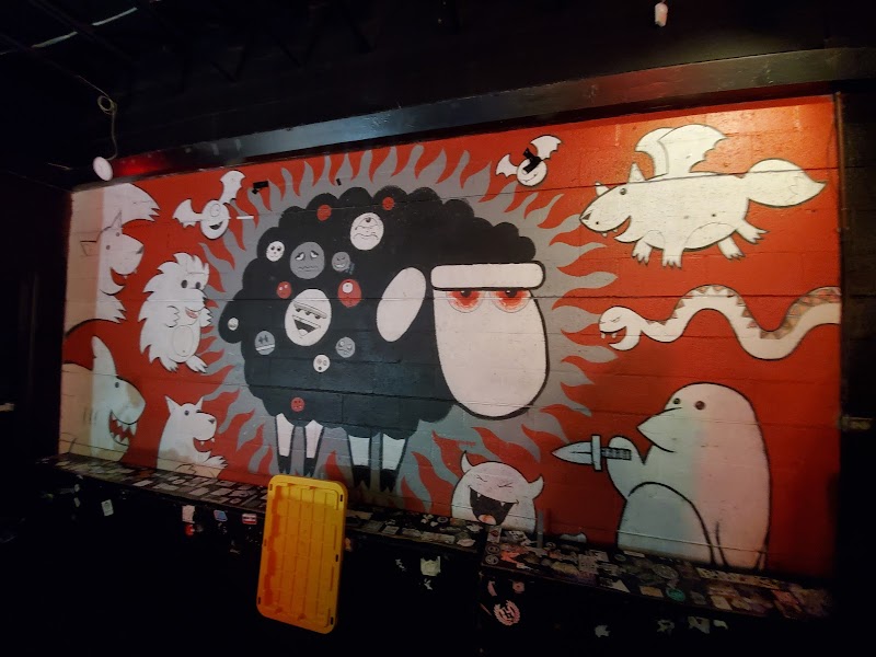 The Black Sheep photo 7