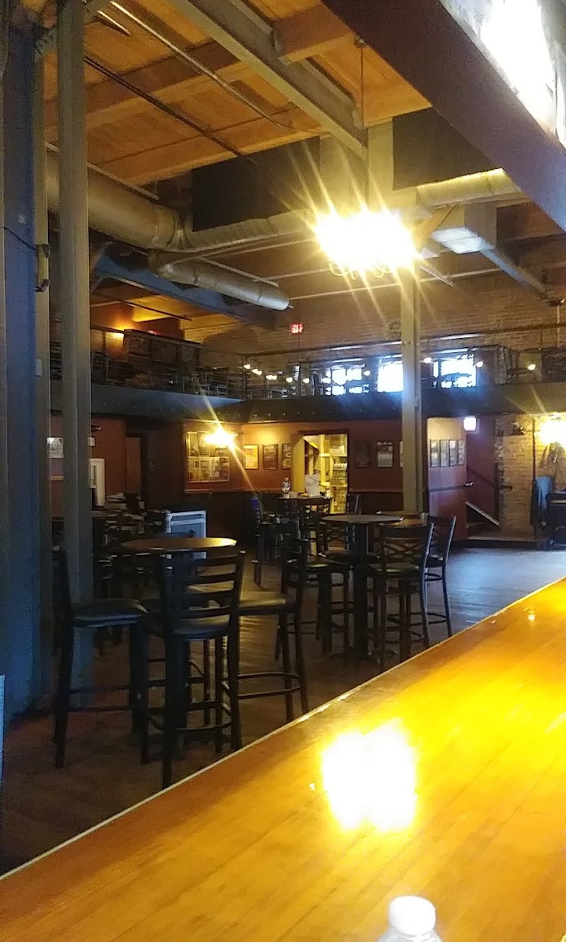 High Noon Saloon photo 6