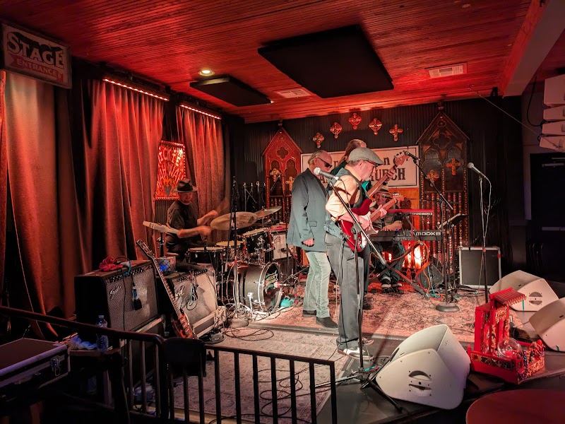 Chickie Wah Wah photo 3