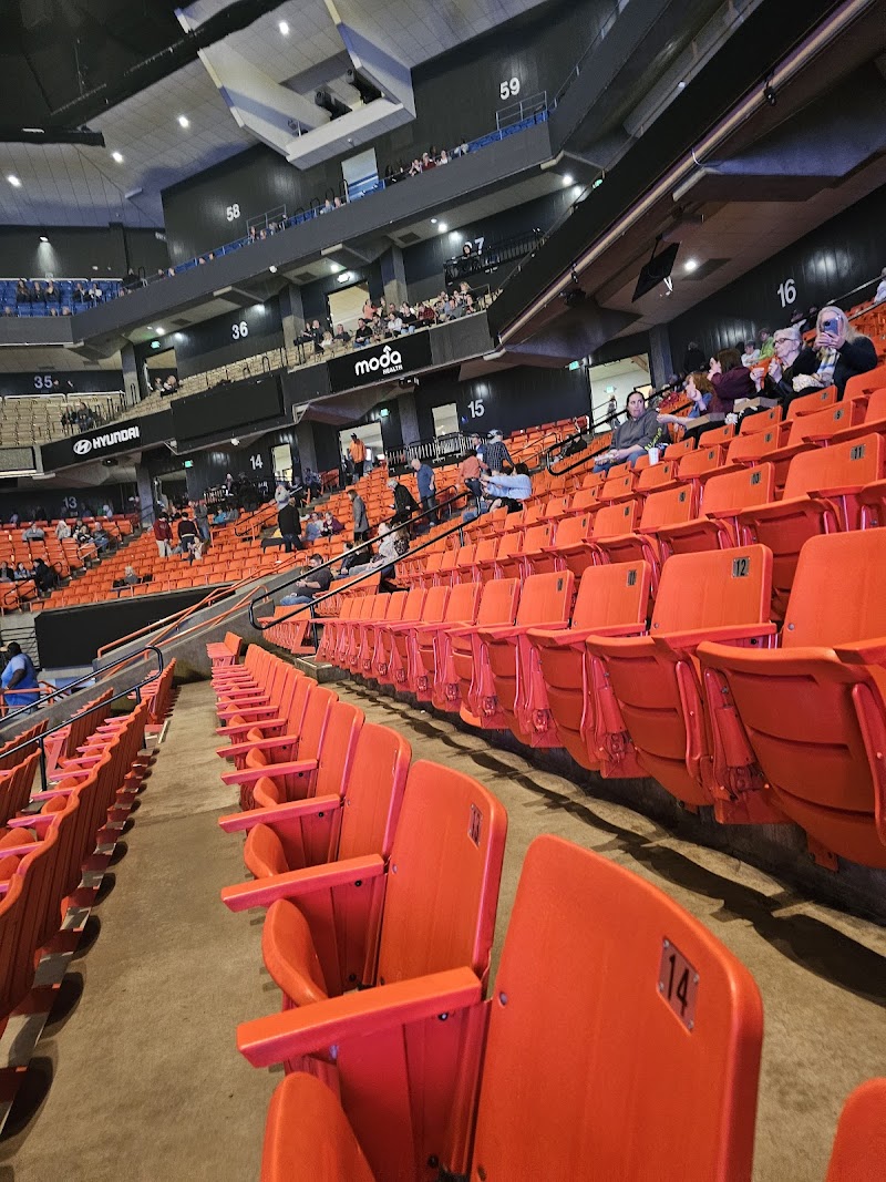 ExtraMile Arena photo 20