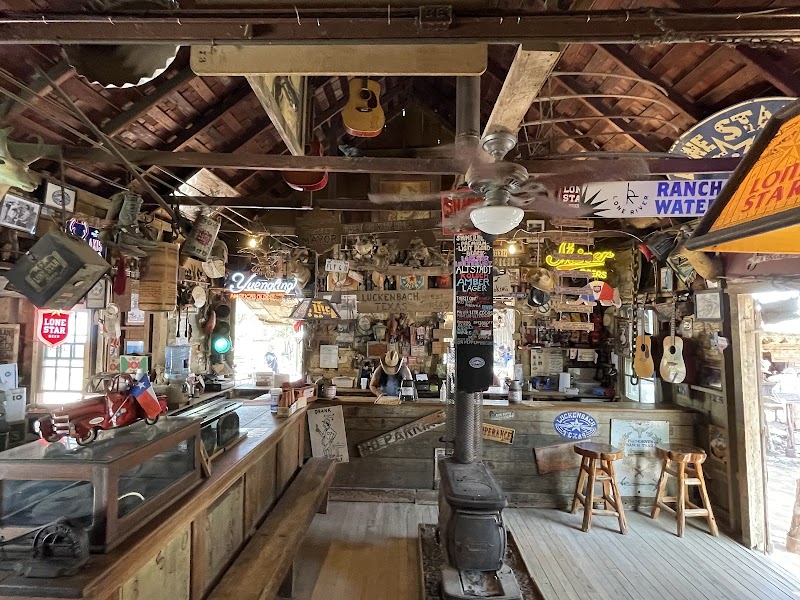 Luckenbach Texas photo 2