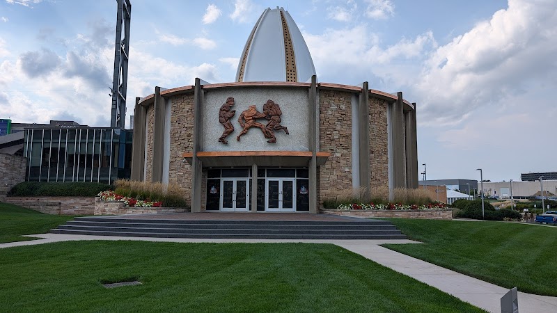 Tom Benson Hall of Fame Stadium photo 3