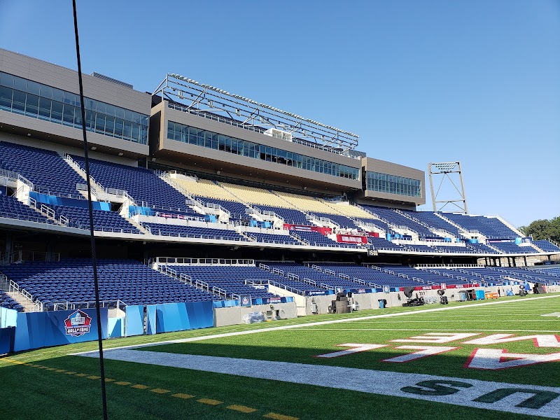 Tom Benson Hall of Fame Stadium photo 4