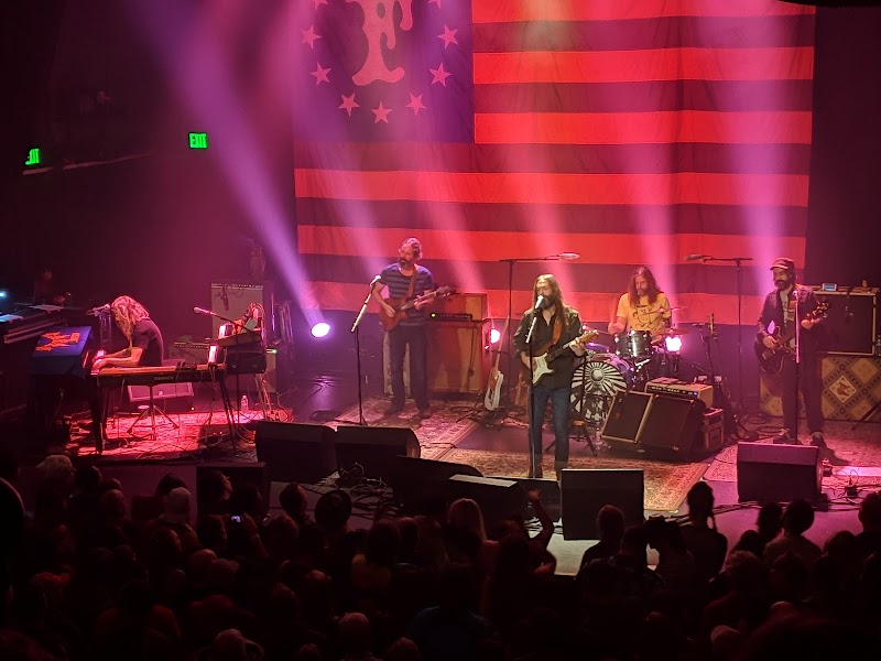 Revolution Hall photo 2