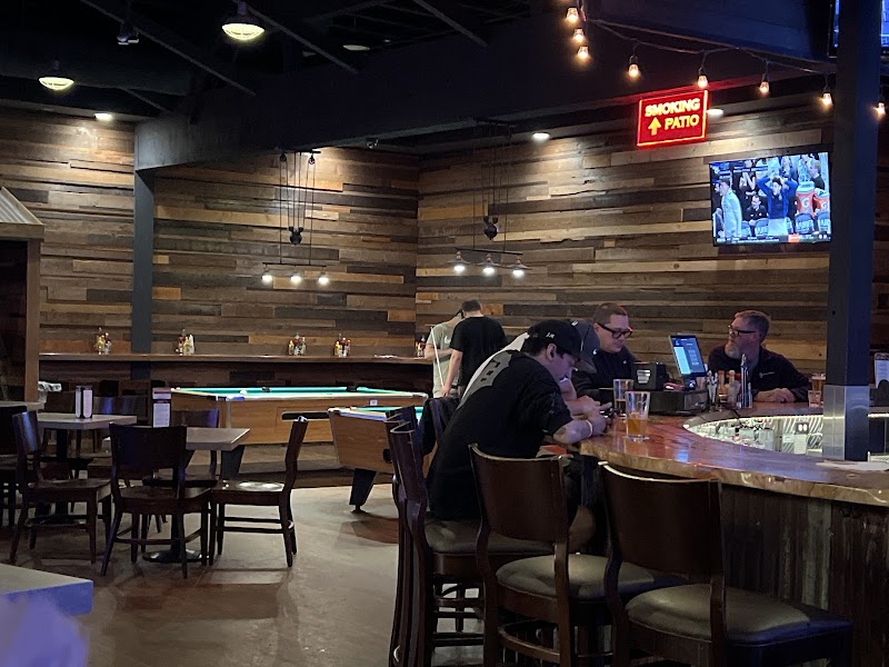 Ponderosa Lounge & Grill photo 4