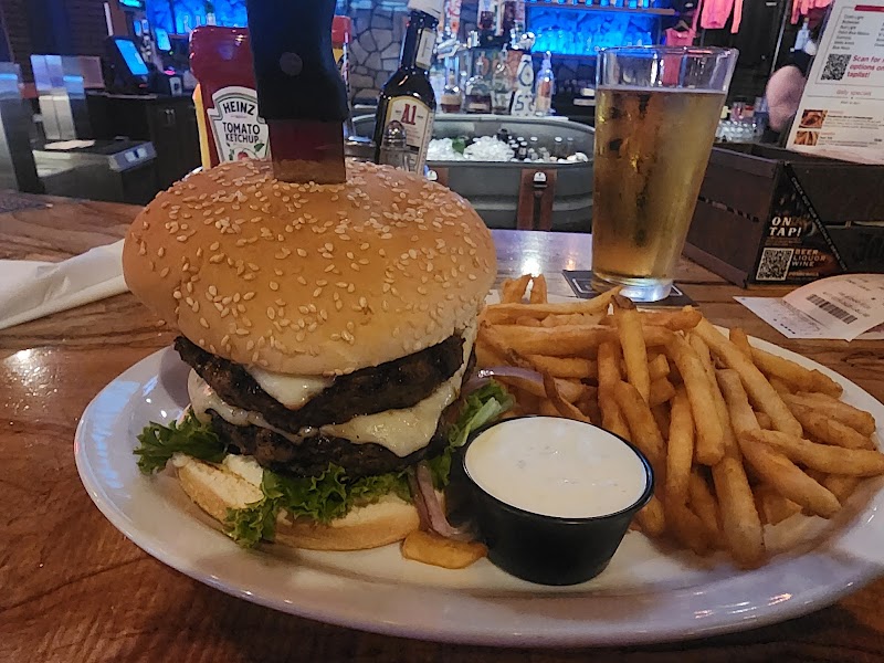Ponderosa Lounge & Grill photo 5