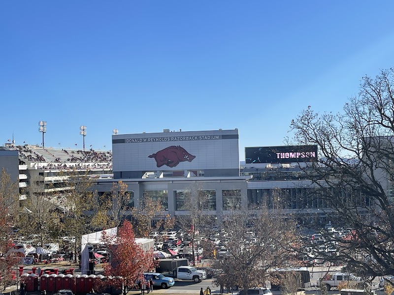 Donald W. Reynolds Razorback Stadium photo 3
