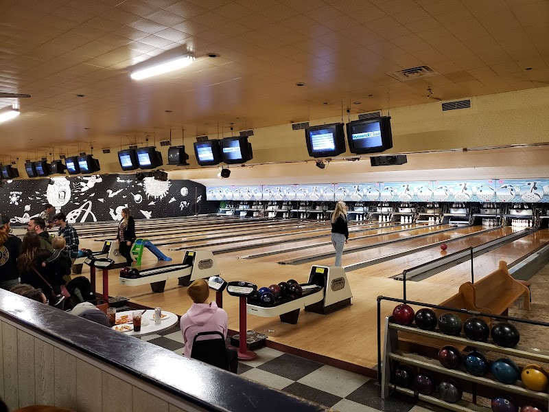 Westside Bowl photo 5